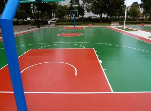 宁德球场地面翻新,裂缝修重要性